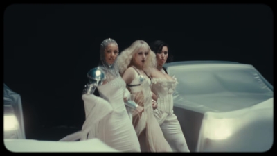 Born_Again_Feat__Doja_Cat___Raye__-_03333.jpg