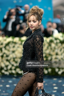 Met_Gala_Celebrating_Superfine_Tailoring_Black_Style_2025_283829.jpg