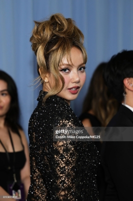 Met_Gala_Celebrating_Superfine_Tailoring_Black_Style_2025_285129.jpg
