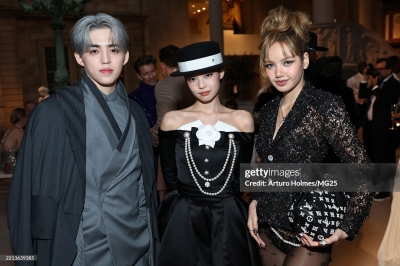 Met_Gala_Celebrating_Superfine_Tailoring_Black_Style_2025_286429.jpg