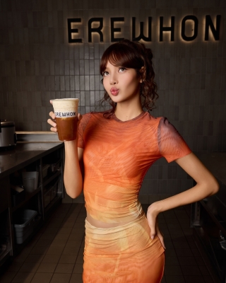 Thai_Up_the_World_by_Lisa_-_3.jpg