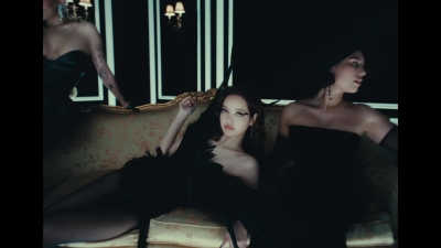 Born_Again_Feat__Doja_Cat___Raye__-_03708.jpg