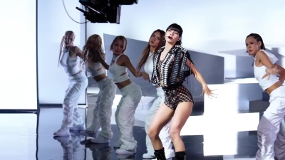 Rockstar_Special_Stage_BTS_-_01241.jpg