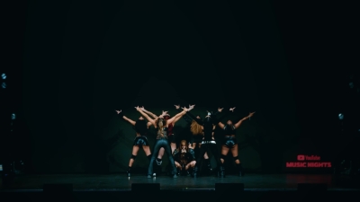 FUTW_-_Special_Stage_Performance_-00001.jpg