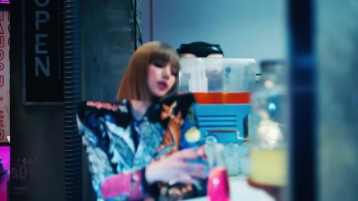 Lisa-_LaLisa_-00510.jpg