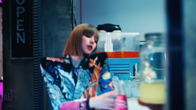 Lisa-_LaLisa_-00511.jpg