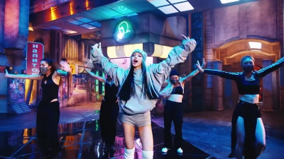 Lisa-_LaLisa_-00832.jpg