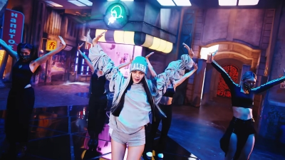 Lisa-_LaLisa_-00868.jpg