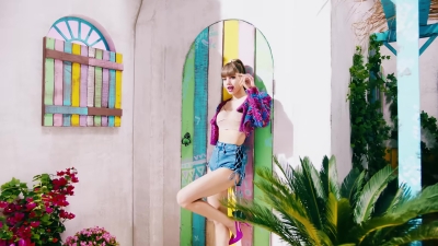 Lisa-_LaLisa_-01668.jpg