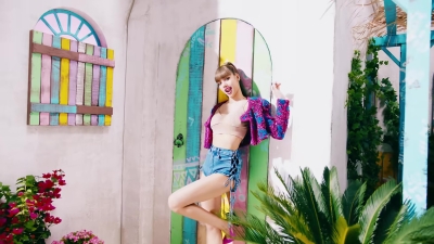 Lisa-_LaLisa_-01672.jpg