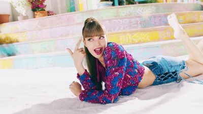 Lisa-_LaLisa_-01725.jpg